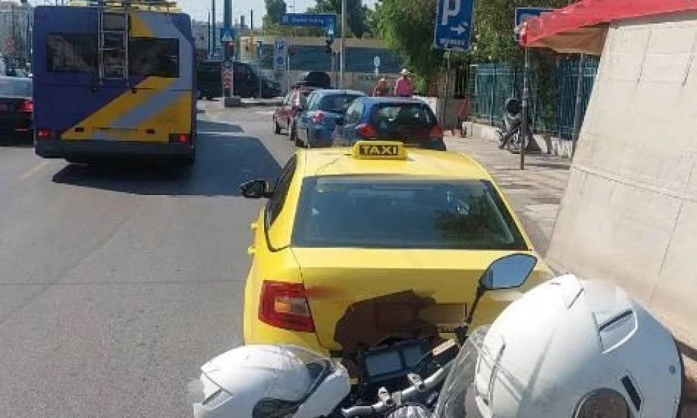 Συνεχίζονται οι έλεγχοι της ΕΛ.ΑΣ. για την παραβατικότητα στα ταξί -Σύλληψη τριών ατόμων